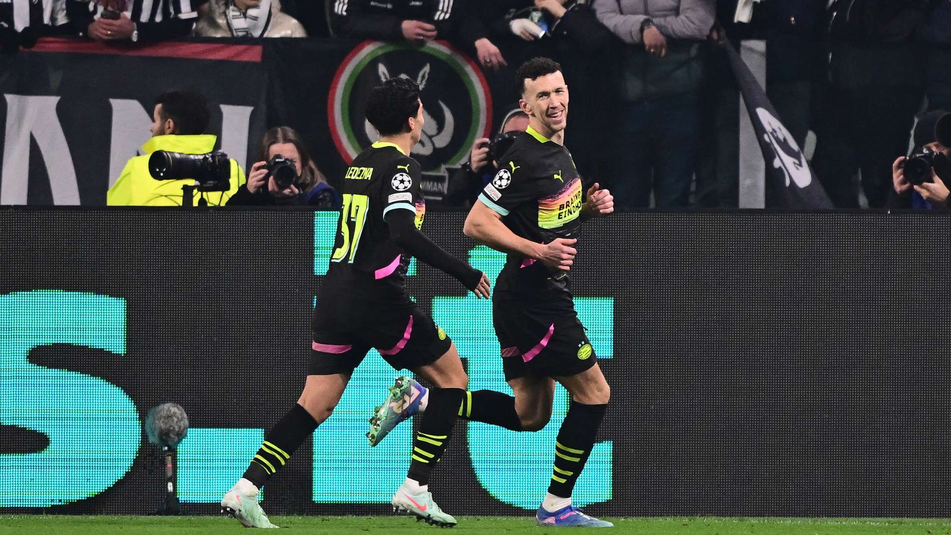 辉煌历程 辉煌历程